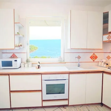 بيت للعطل لا كاسيتا ديل آبي *